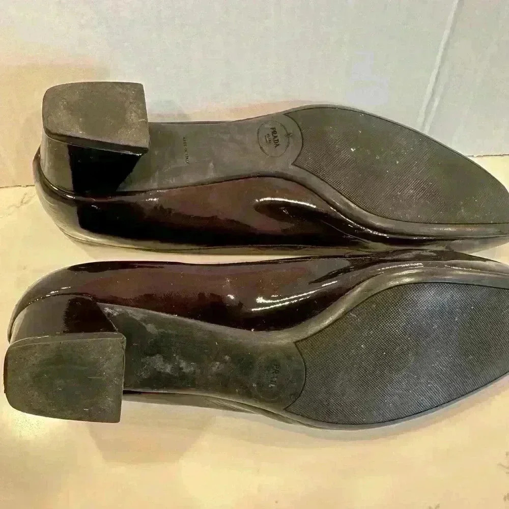 Prada Logo Black Patent Square Toe Low Block Heels Pumps Size 40 - Picture 4 of 12